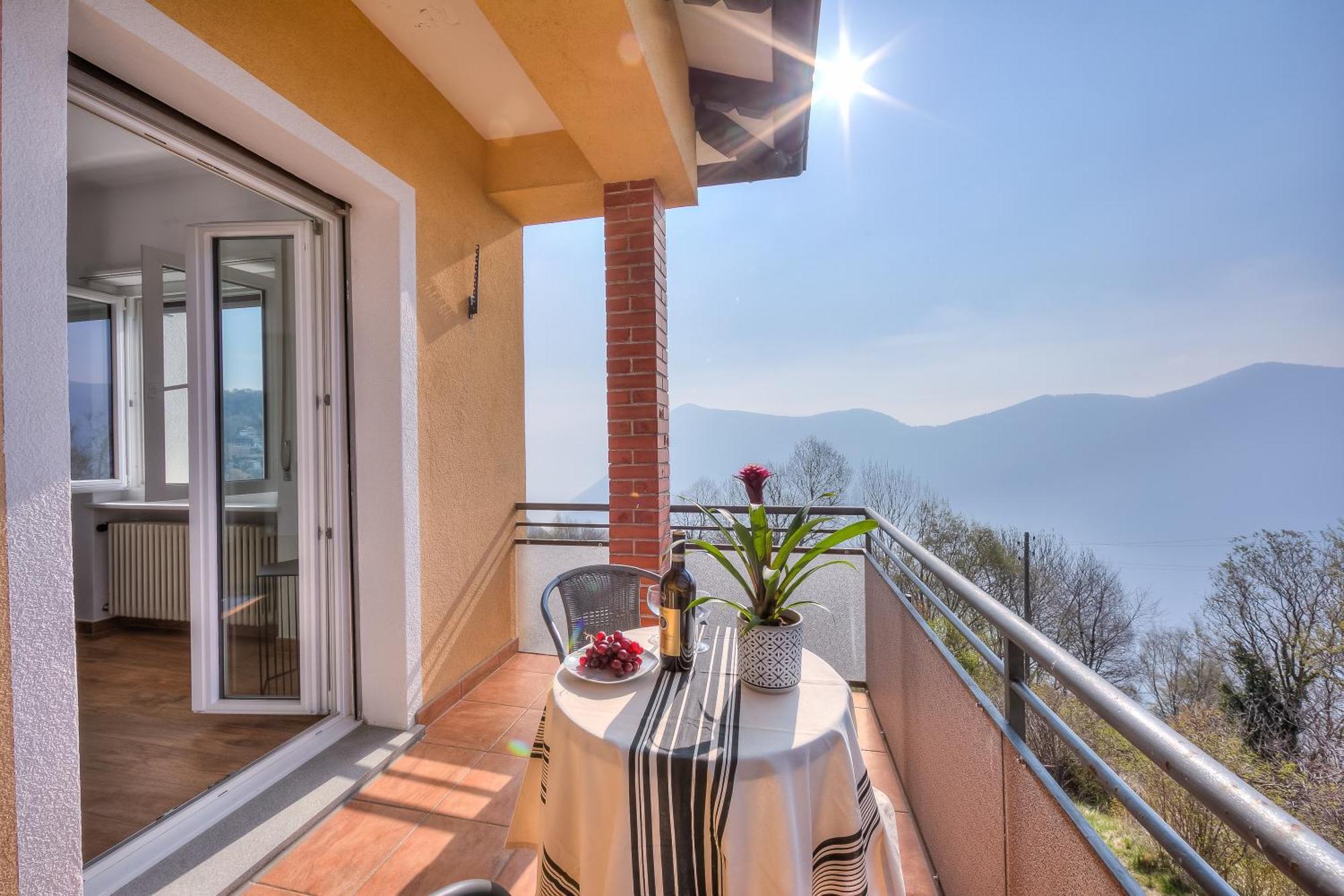 Ca' Gina Panoramica - Monte Bre - Happy Rentals Lugano Dış mekan fotoğraf
